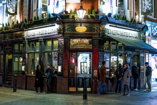 London Food & Drinks Private Tour - British Taverns & Pubs - Dirty Dicks: steak pie and a memorable final stop