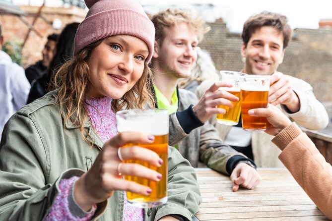 London Food & Drinks Private Tour - British Taverns & Pubs - Shoreditch: murals, cafés, and a changed neighborhood