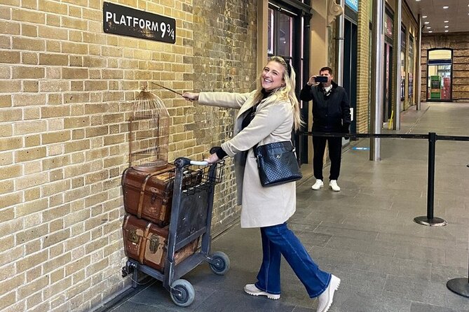 London: Harry Potter Walking Tour with Platform 9 3/4 - Key points about this London Potter walk