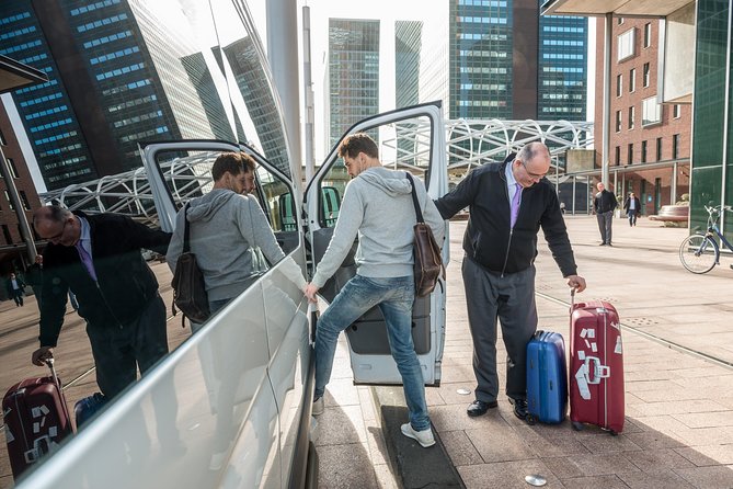 London Heathrow Airport Arrival Transfer (Airport to Southampton Hotel or Address) - What the $331.62 price means for your group