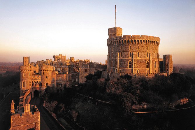London & Heathrow to Southampton cruise terminals via Windsor Castle - The morning schedule begins early