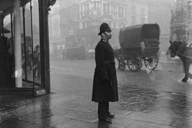 London - Jack the Ripper Small Group Tour - What the small group changes