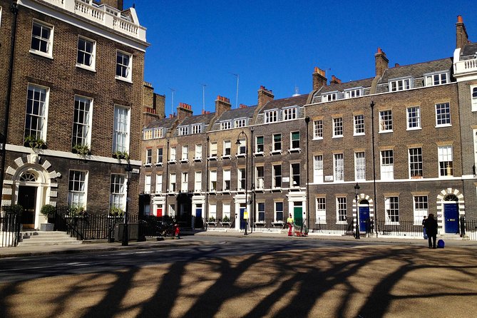 London Literary Private Walking Tour Of Bloomsbury - Tavistock Square and a London peace garden