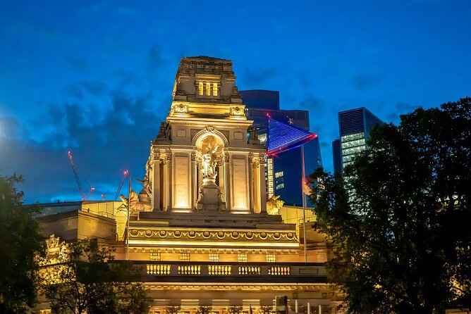 London Night Tour See the City Lights - Tower Bridge and London Bridge over the Thames