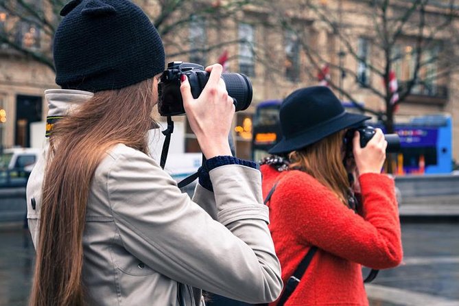 London Photography Tour - Private Tour - Learning photography in Trafalgar Square