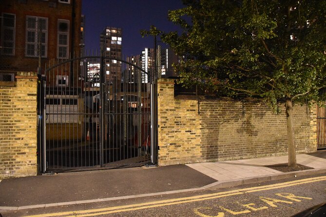 London Private Jack The Ripper Tour - Mitre Square and the double event
