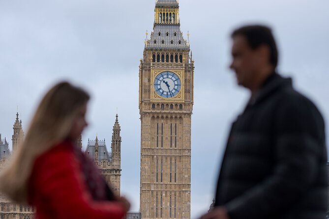 London: Private Landmarks with a Professional Photographer - Big Ben and the Thames-side views