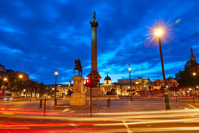 London Scavenger Hunt and Highlights Self-Guided Tour - Solving clues around Parliament Square