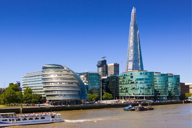 London Self Guided City Tour With an App - The Millennium Bridge and the final walk toward St Paul’s
