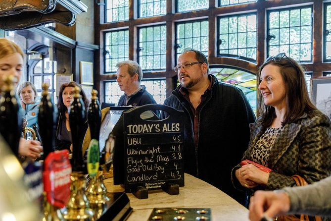 London Small Group Tour of Historical Pubs - Why four old pubs tell London’s story