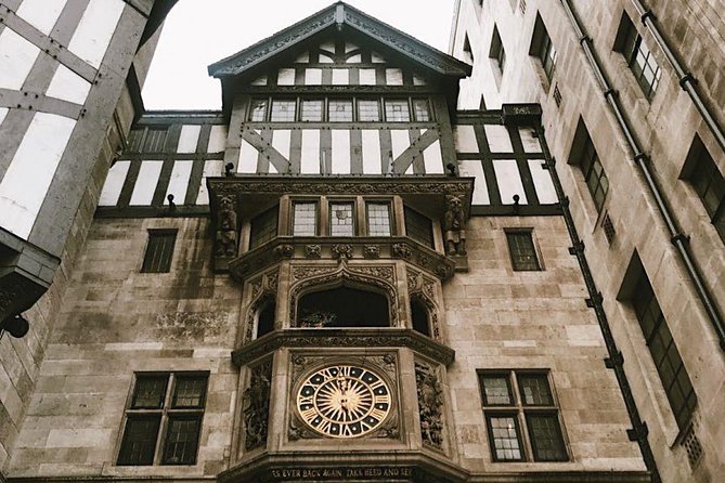 London Soho District Guided Walking Tour Semi-Private 12ppl Max - Berwick Street Market and Soho Square