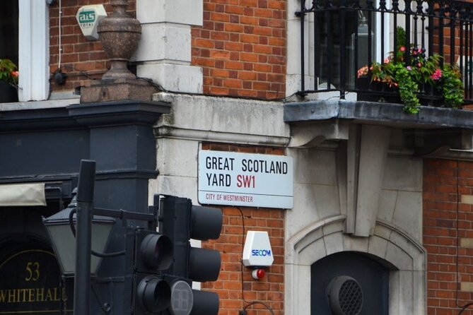 London Spy Experience with Tour Vesper Martini and Dinner - Weather, accessibility, and cancellation terms