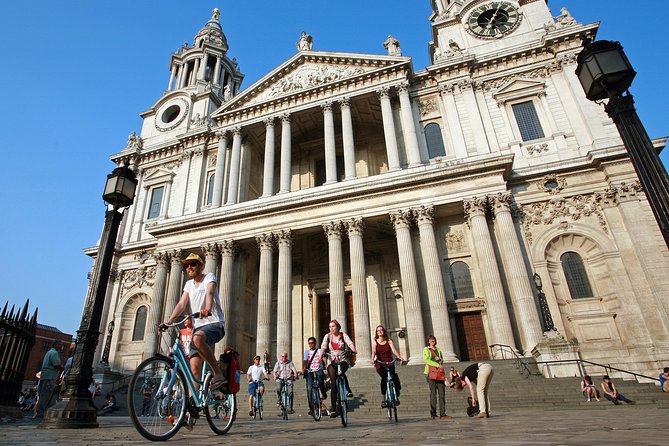 London Sunset Bike Tour - Starting in Lambeth and following the Thames east