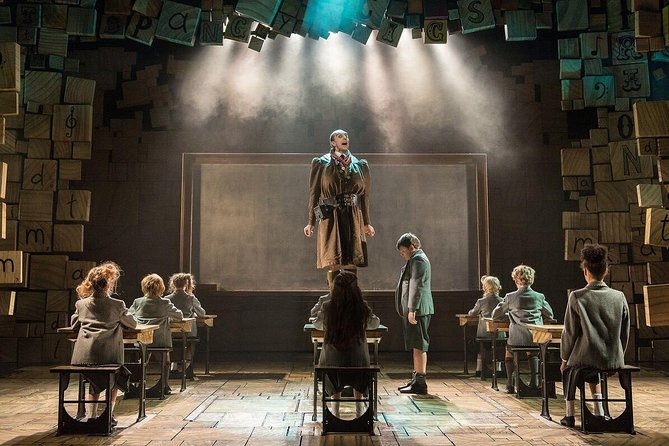 London Theatre: Matilda The Musical - How the performance unfolds