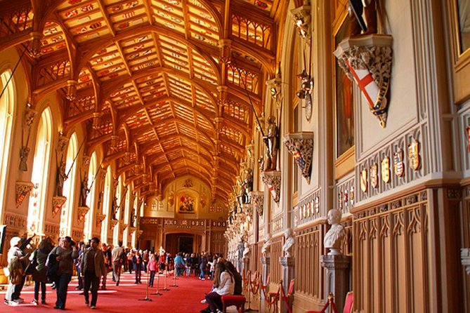 London to Southampton Cruise Port Via Windsor Castle - The private vehicle and group-size value