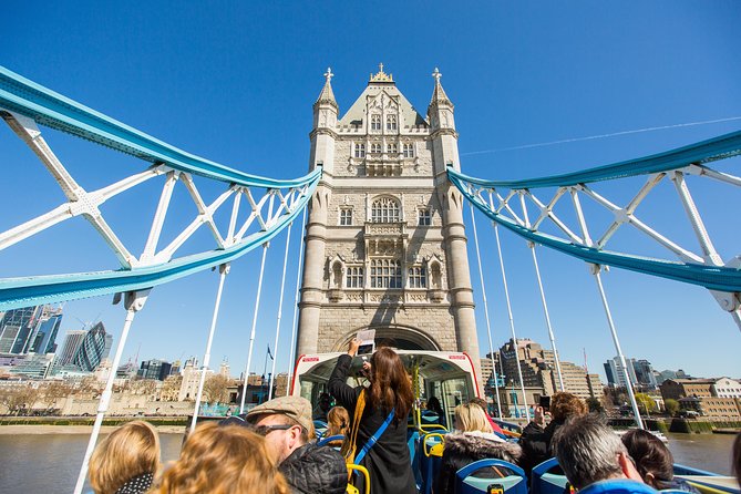 London Tootbus Hop on Hop off Bus Tour and Thames River Cruise - What the Tootbus pass really gives you