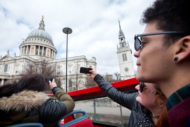 London Tour Hop-on Hop-off Bus with Optional Thames River cruise - The Thames cruise is worth planning around