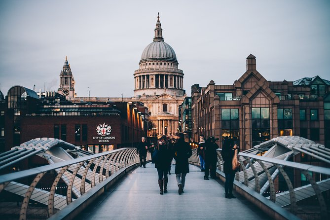 London Walks - 12 Self-Guided Audio Walking Tours - South Bank: Shakespeare and modern arts
