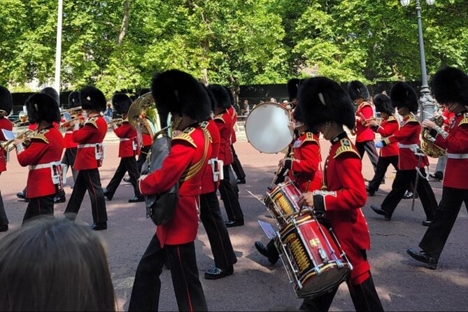 London: Westminster Abbey, Big Ben & Changing of the Guards Tour - The Big Ben question