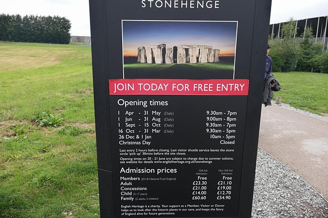 Luxury Private Vehicle Day Hire from & to London via Stonehenge Lacock and Bath - Is $1,371.01 good value?