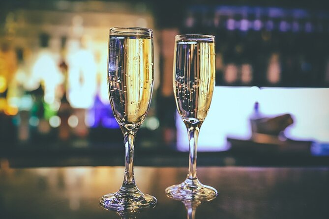 Madame Tussauds London Fast Track and Champagne Experience - What the Champagne welcome adds to Madame Tussauds