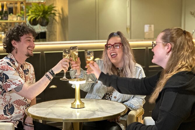 Madame Tussauds London Fast Track and Champagne Experience - The itinerary: from fast-track arrival to the final figure