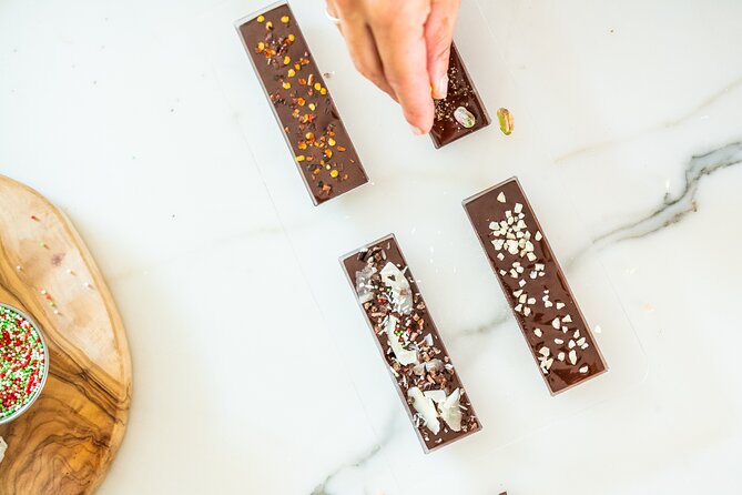 Make Your own Amazing Chocolate in Notting Hill - A small class changes the experience