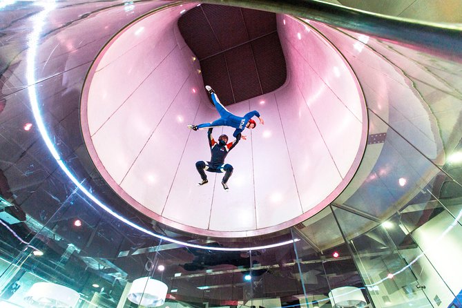 Manchester iFLY Indoor Skydiving Experience - 2 Flights & Certificate - The group size affects your pace