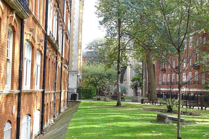 Mayfair, London's famous aristocratic village - Exclusive, Private Walking Tour - Mount Street Gardens and the Stories Below Ground