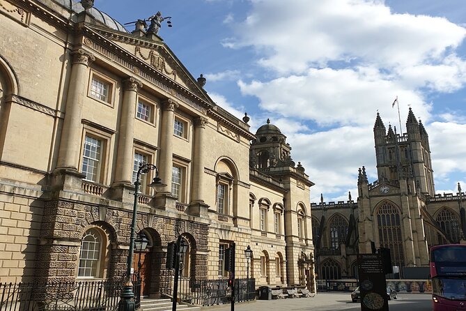 Medieval Bath: A Self-Guided Audio Tour along the City Wall - Bath Abbey, a major stop on the route