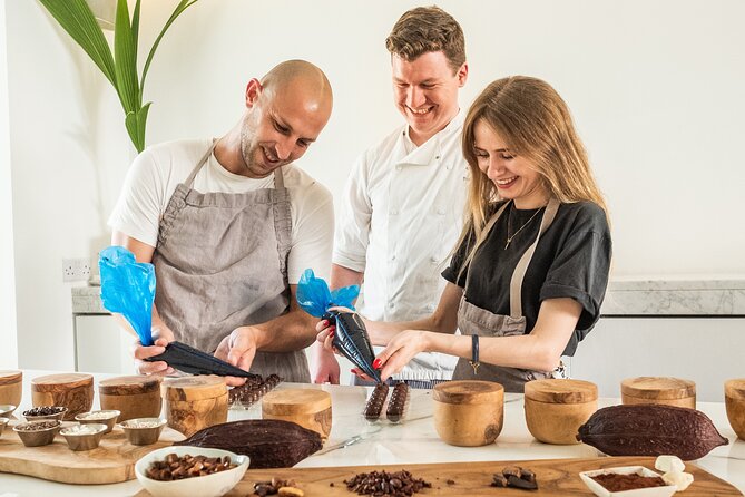 Melt's Amazing Bonbons making in Notting Hill - A chocolate class with a Notting Hill point of view