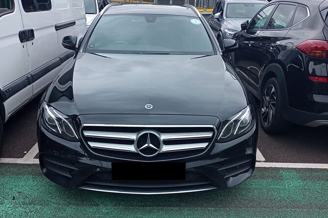 One Way Taxi Transfer from Heathrow Airport to Gatwick Airport - Booking details worth handling early