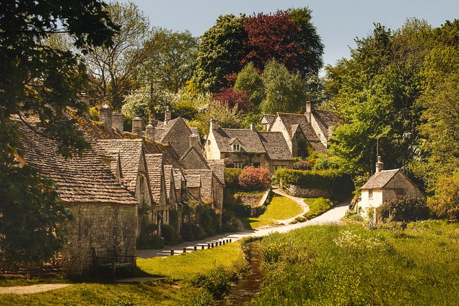 Oxford and Traditional Cotswolds Villages Small-Group Day Tour from London - Should you book it?