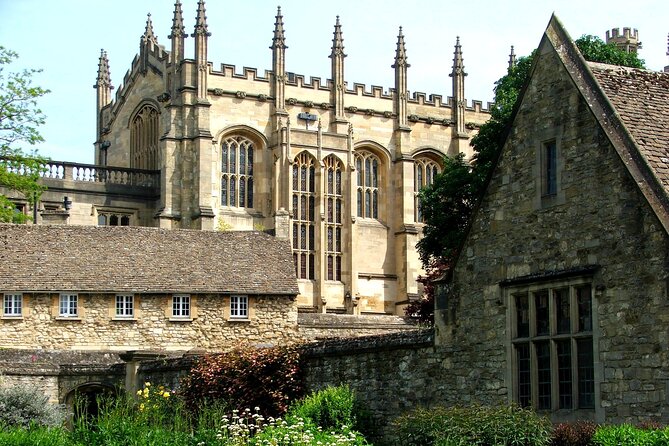 Oxford by Rail Day Tour with Harry Potter Insights Tour - Making sense of the 90-minute Harry Potter walk