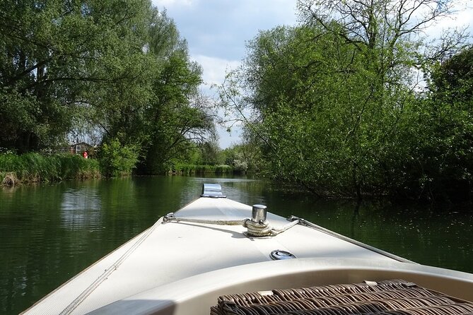 Oxford Sightseeing Picnic River Cruise - Setting out from Folly Bridge