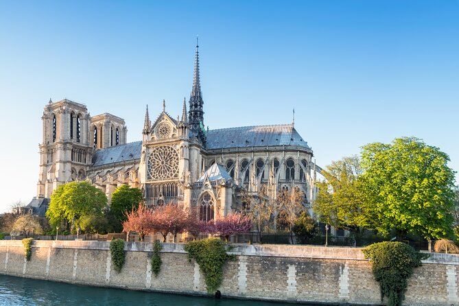 Paris Explorer Rail Tour from London with Paris Sightseeing Bus - Eurostar comfort and the crossing to Paris