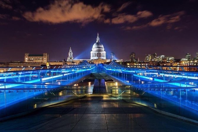 Private 2-Hour Night Tour of London in an Iconic Black Cab - The Tower of London under floodlights