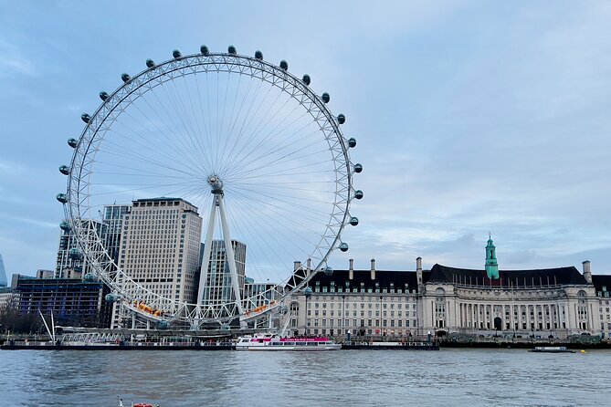 Private 3-Hour London Tour with Pickup – Explore Iconic Landmarks - St. Paul’s Cathedral and Mile 0