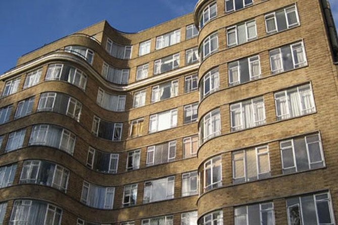 Private 3 hour Poirot Tour of London by Black Taxi - Florin Court and Whitehaven Mansions