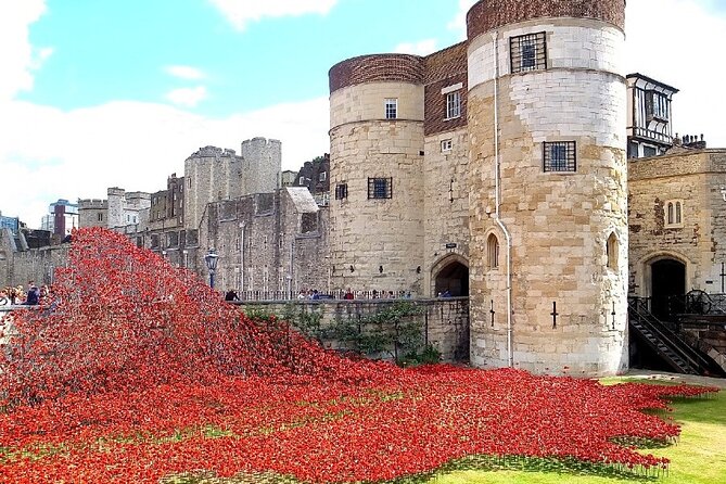 Private 3-hour Tour of The Iconic Tower of London & Tower Bridge - Two London landmarks, one focused morning