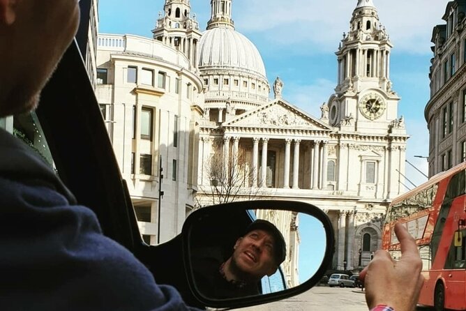 Private Black Cab Tour of London's Iconic Landmarks - Why a private black cab works well in London