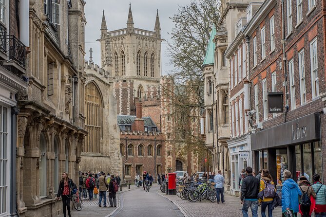 Private | Cambridge University Tour By Alumni™ & King's Chapel - The Corpus Clock and Cambridges odd timekeeper