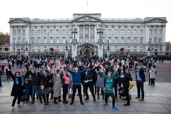 Private Camden’s Best Silent Disco Tour up to 30 participants - Dublin Castle and Camden Locks Canalside