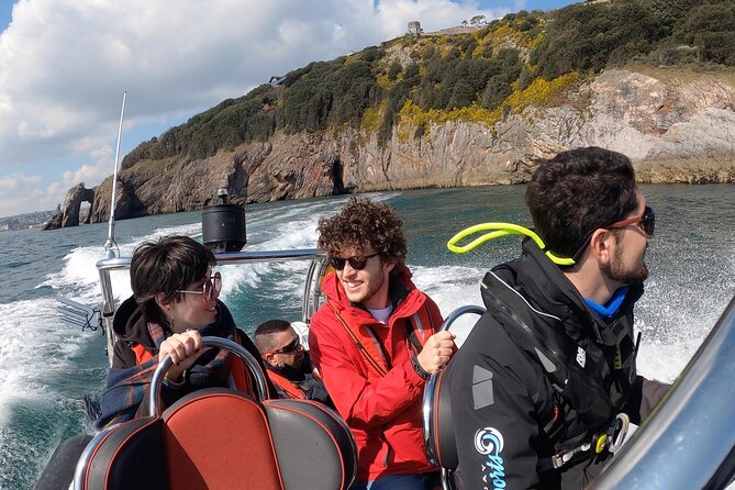Private Coastal Boat Tour in Torquay - Who will enjoy this one-hour trip most