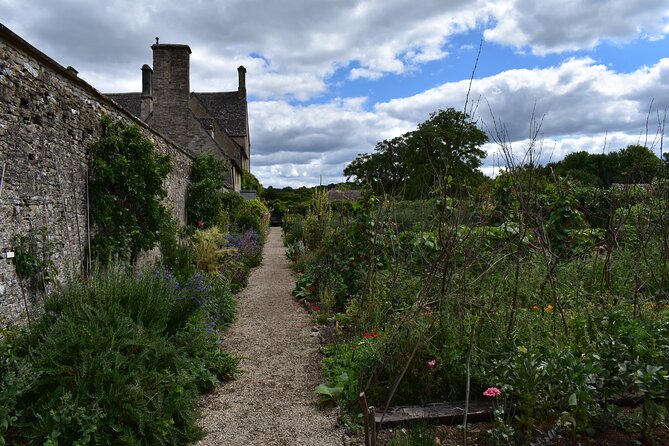 Private Day in the Cotswolds Tour - Shilton’s ford and old cottages