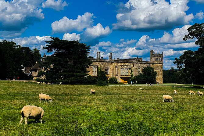 Private Day Tour to Stonehenge, Bath and The Cotswolds - Lacock and the quieter side of the Cotswolds