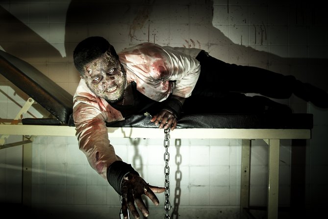 Private Escape Room with a Zombie in London - The zombie actor is the main attraction