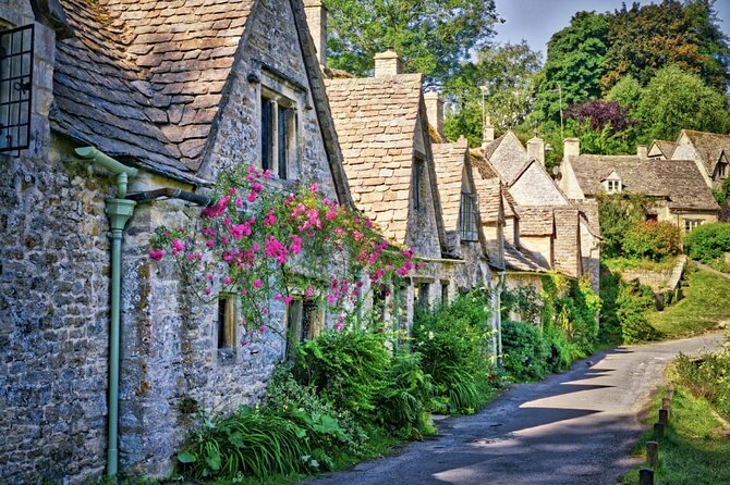 Private Full Day Cotswolds Tour From London - Bourton-on-the-Water and the River Windrush