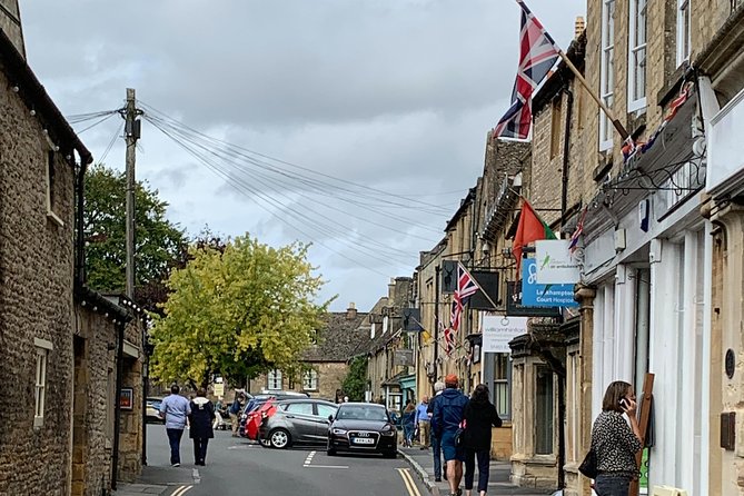 Private Full Day Excursion to the Cotswolds in a London Black Cab - Is $1,364.85 a fair price?