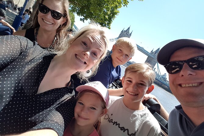 Private Full-Day London Tour by Foot & Public Transport - Westminster Abbey, Churchill, and the seat of government
